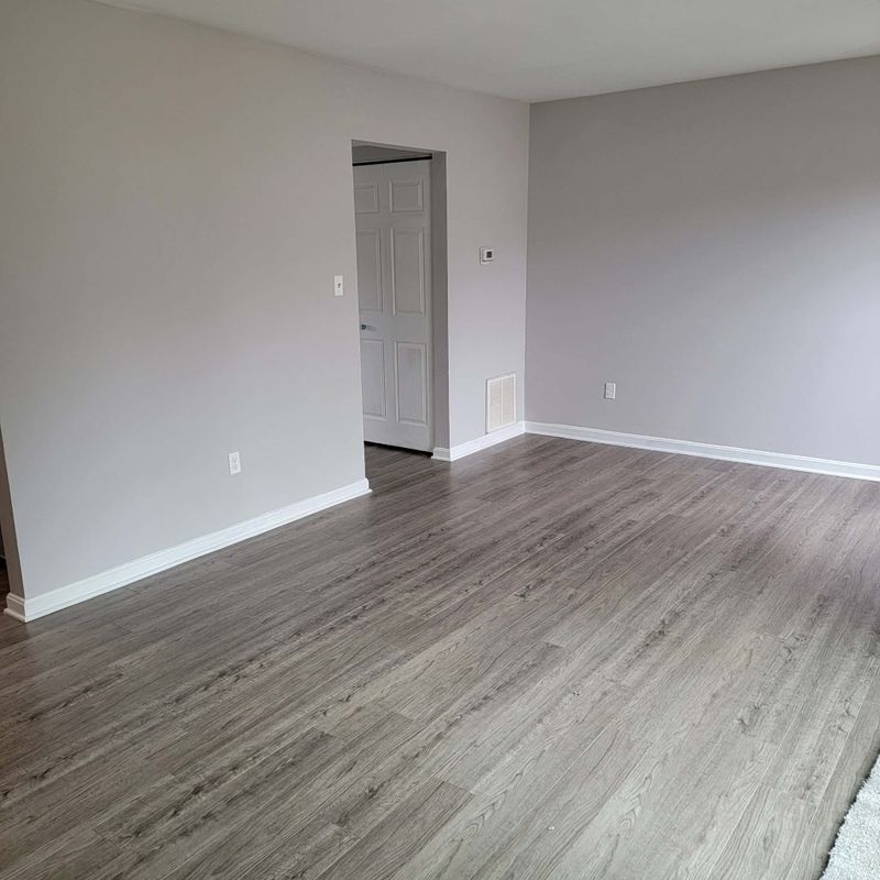 Building Photo - 47734 Devin Cir