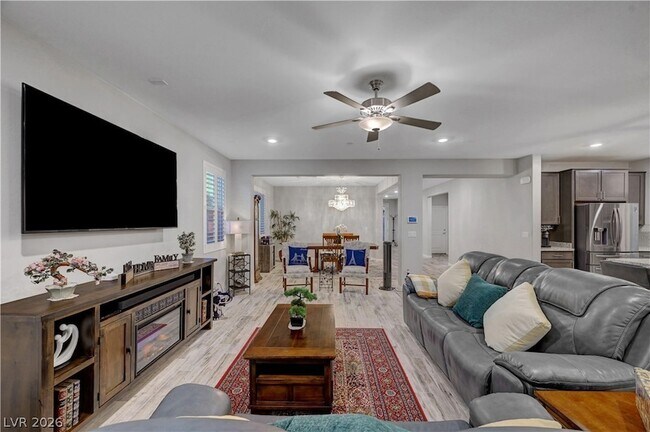 Building Photo - 6391 Montrose Park Ct