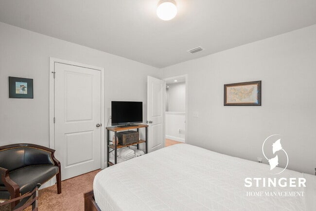 Building Photo - 1235 Salty Hammock Ct