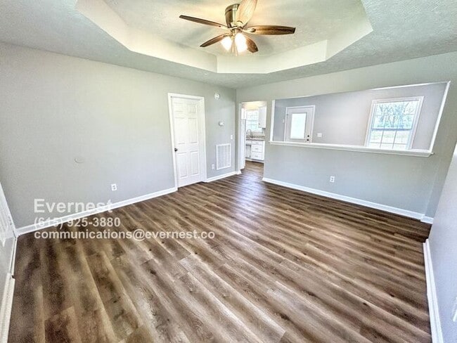 Building Photo - Adorable 3-Bedroom, 2-Bathroom Home in a C...