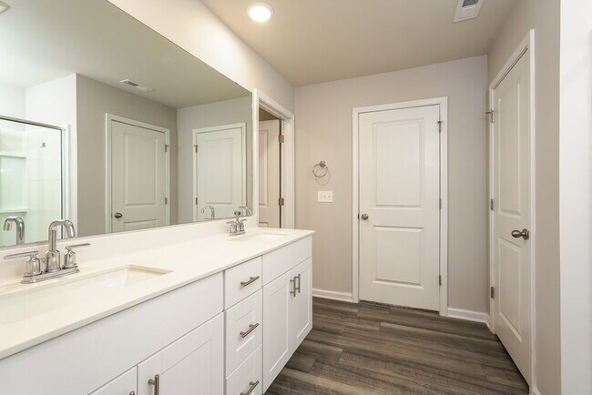 Building Photo - 1036 Cherry Stem Rd