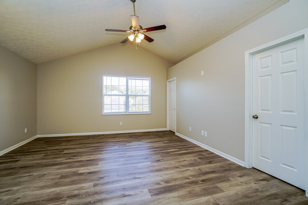 Building Photo - 5813 Lonerise Ln