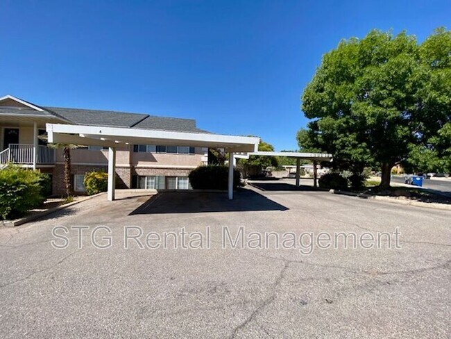 Building Photo - 180 E 100 N