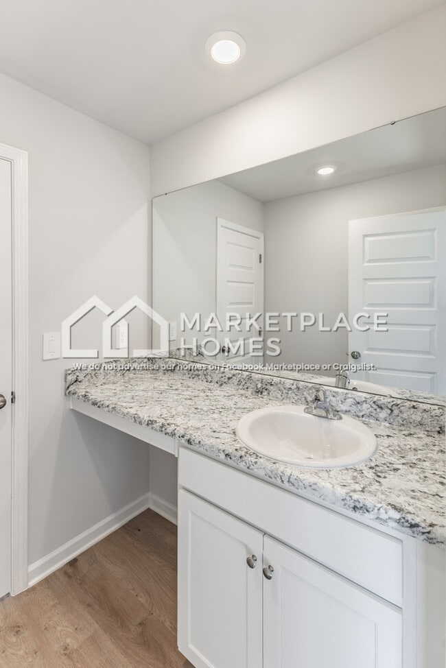 Building Photo - 4113 River Bend Rd