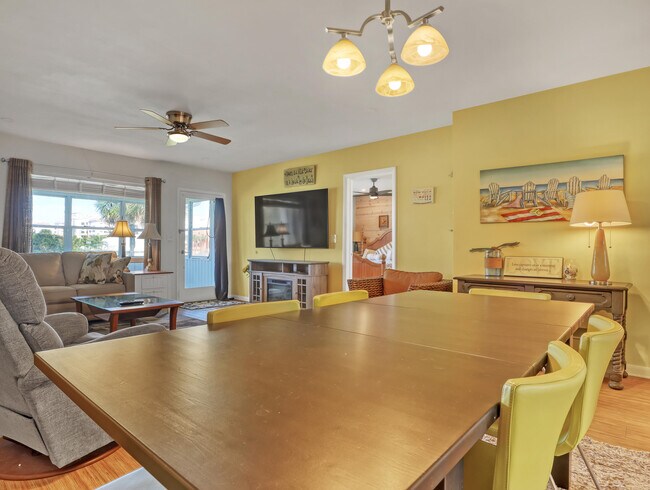 Building Photo - 2186 Jimmy Buffett Mem Hwy