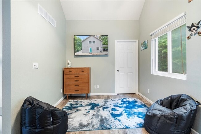 Building Photo - 24 Mimosa Rd