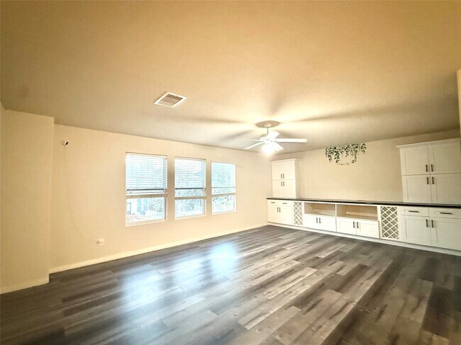 Building Photo - 19302 Juniper Vale Cir