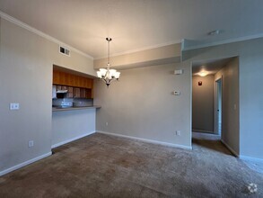 Building Photo - Charming 2-Bedroom Condo in Prime Westmins...