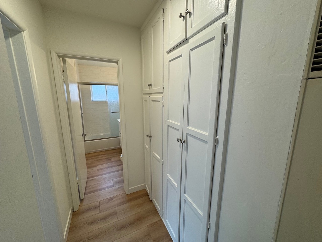 Building Photo - 11662 Sunset Blvd