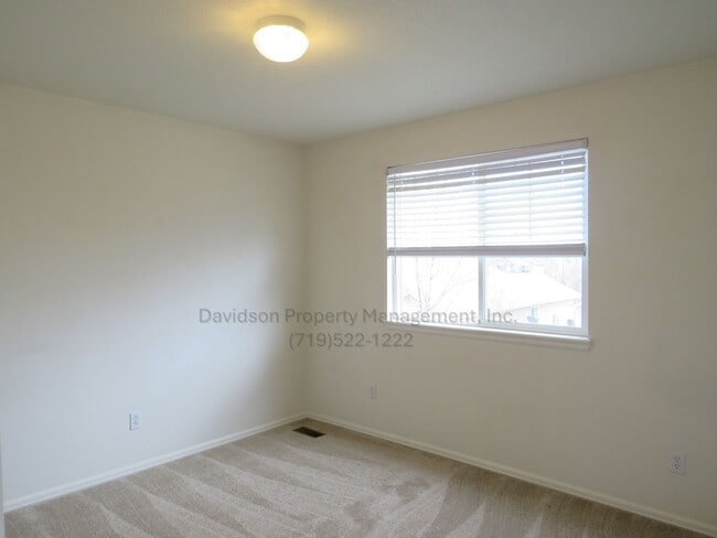 Building Photo - 6463 Jules Dr