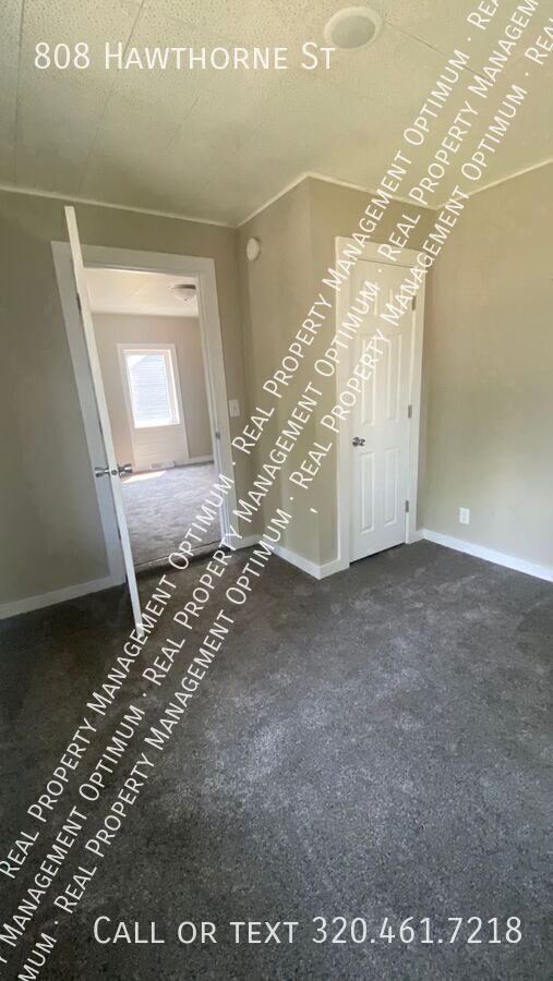 Building Photo - 808 Hawthorne St