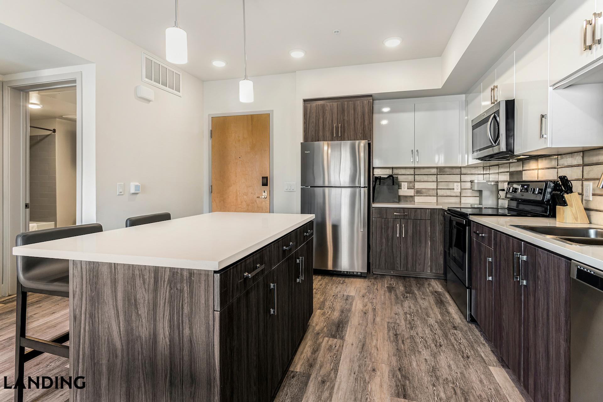 Building Photo - 70 I St SE