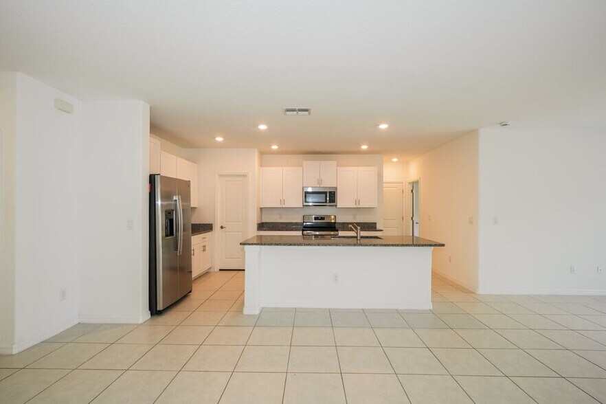 Building Photo - 17855 Blissful Stars Dr
