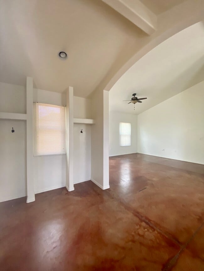 Building Photo - FOR RENT / Pre-Leasing