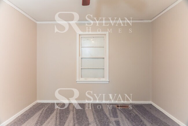 Building Photo - At Last, This Is What You Have Been Searching For!