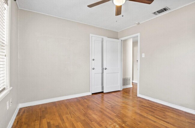 Building Photo - 2510 29th St