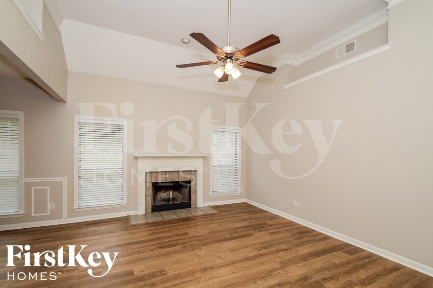 Building Photo - 5890 Forest Lakes Cove