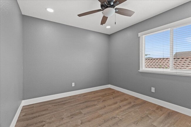 Building Photo - 3201 Ventana Hills Dr