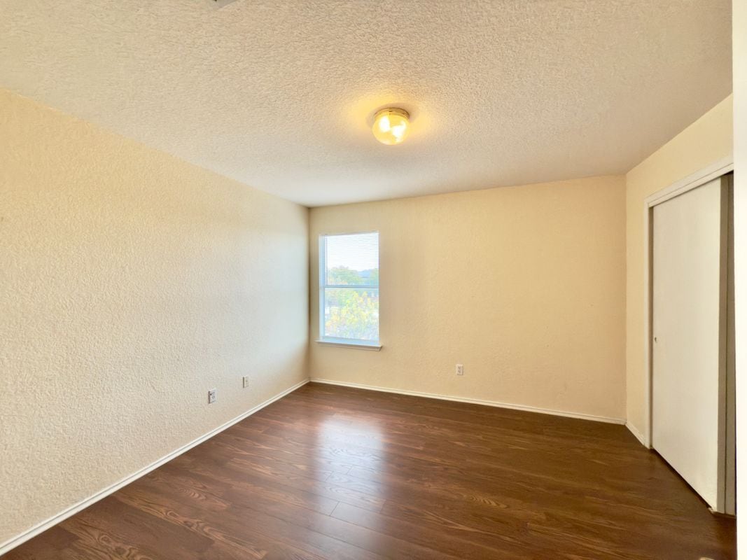 Building Photo - 17125 Dashwood Creek Dr