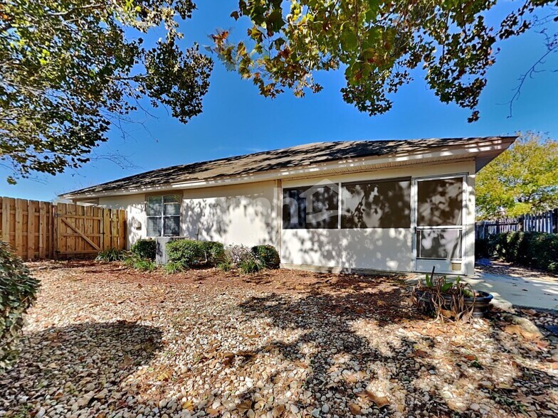 Building Photo - 4511 Loveland Pass Dr E