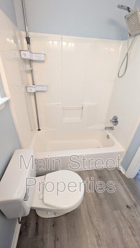 Building Photo - 2466 Redoubt Ave