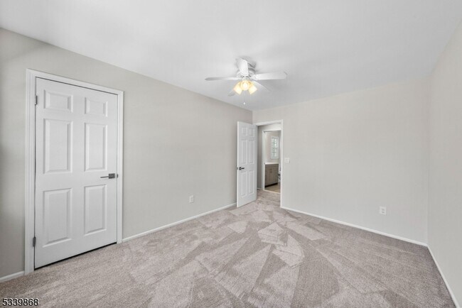 Building Photo - 231 Sutphin Ln
