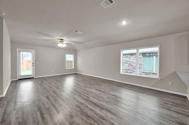 Building Photo - 257 Gallant Front Trl