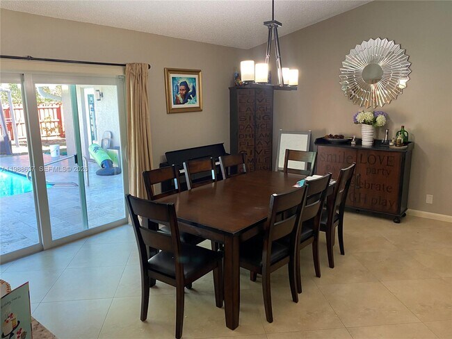 Building Photo - 10981 NW 7th St