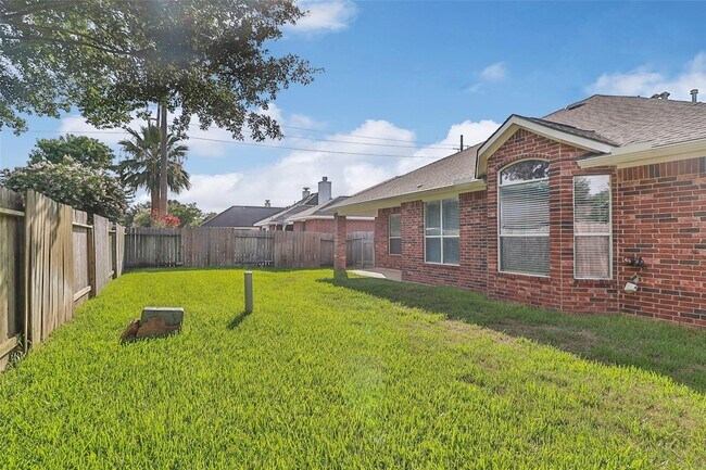 Building Photo - 15318 Bent Twig Way