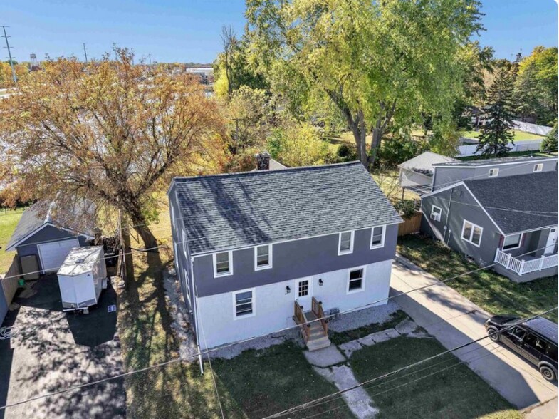 Building Photo - 599 Morris Ave