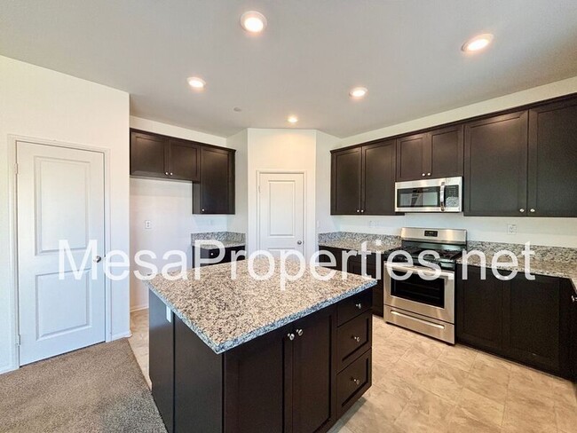 Building Photo - 14311 Bear Valley Rd