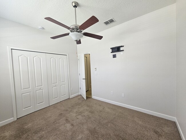 Building Photo - 2718 Atherton Dr