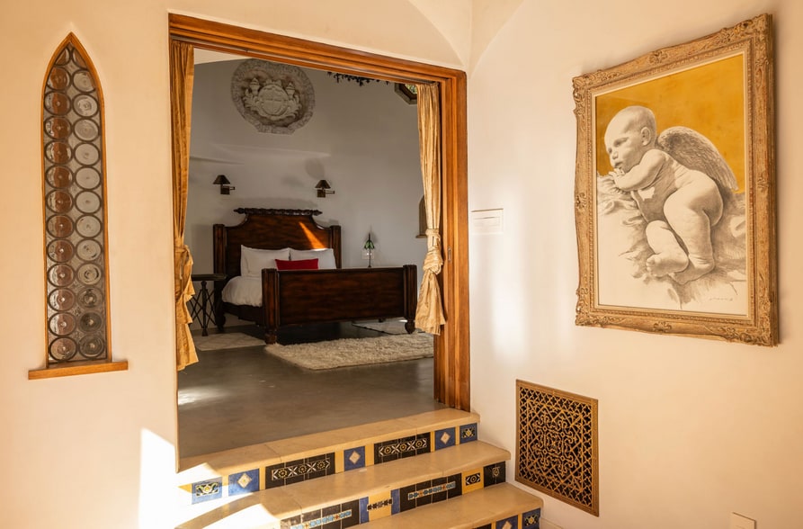 Building Photo - 8978 Wonderland Ave