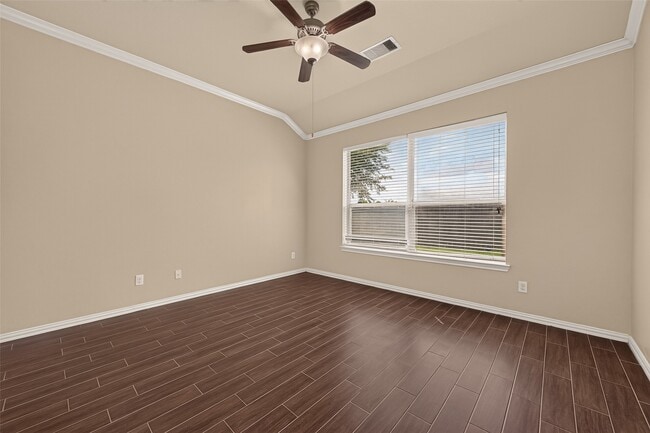 Building Photo - 12107 Redbud Brook Trail