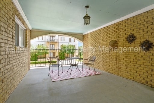 Building Photo - 3350 Wyoming St #203