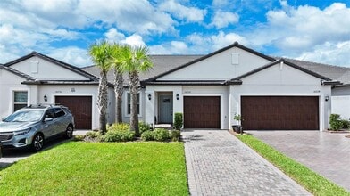 Building Photo - 10232 Echo Dock Loop