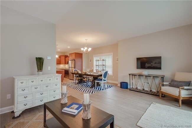 Building Photo - 24 Mill Pond Dr