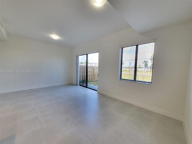 Building Photo - 19011 SW 344th Ter