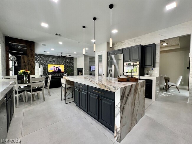 Building Photo - 11544 Bohemian Forest Ave