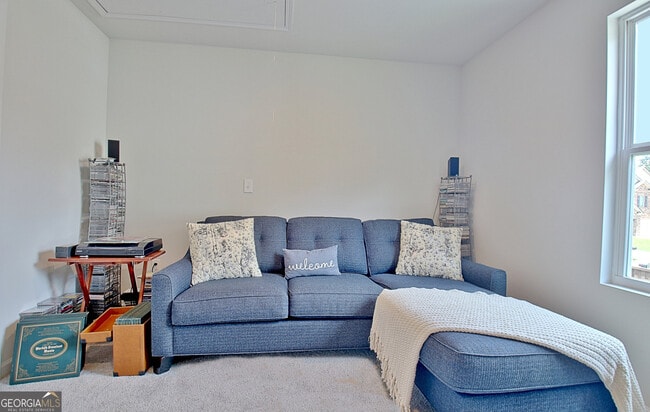 Building Photo - 8077 Rudder Cir