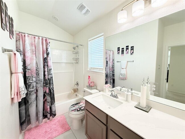 Building Photo - 4644 Padula Dr