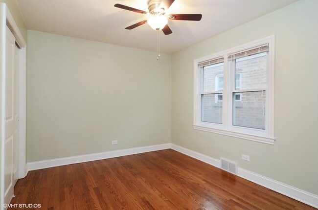 Building Photo - 5225 N Neenah Ave