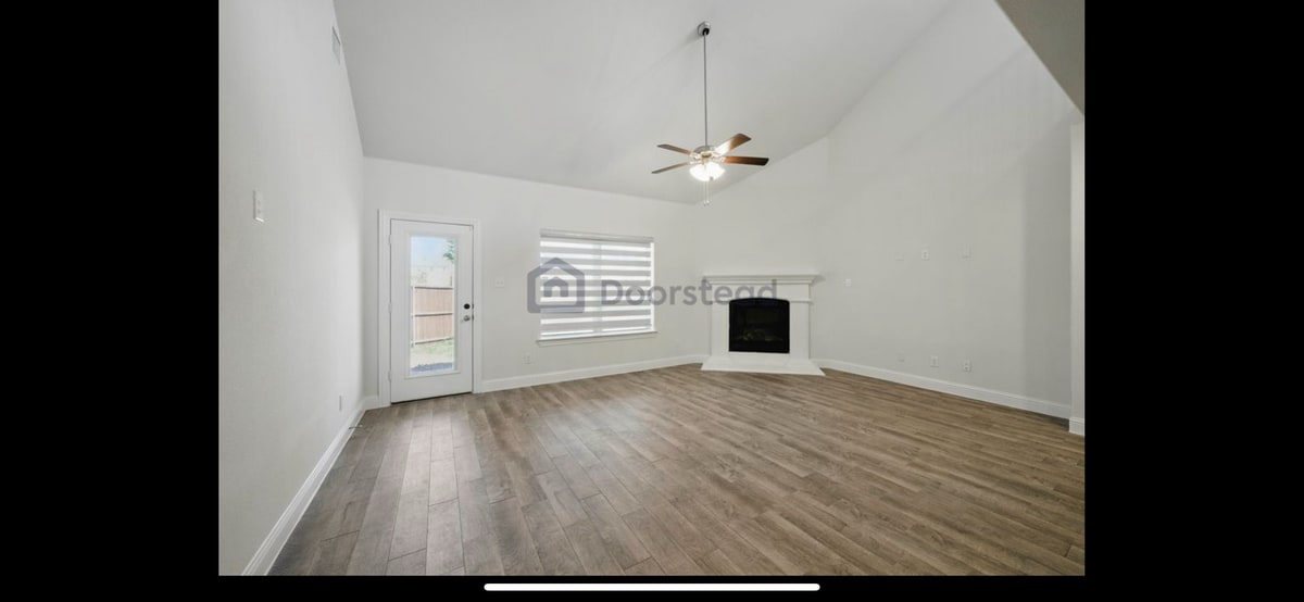 Building Photo - 9578 Kavik St