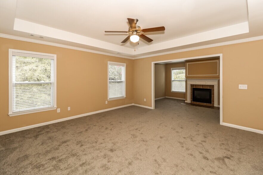 Building Photo - 4335 Settlers Grove Rd