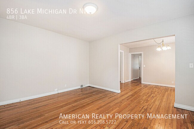 Building Photo - 856 Lake Michigan Dr NW