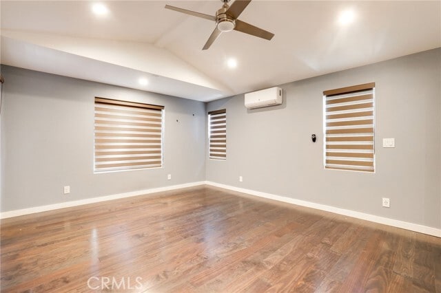 Building Photo - 10192 Kaimu Dr