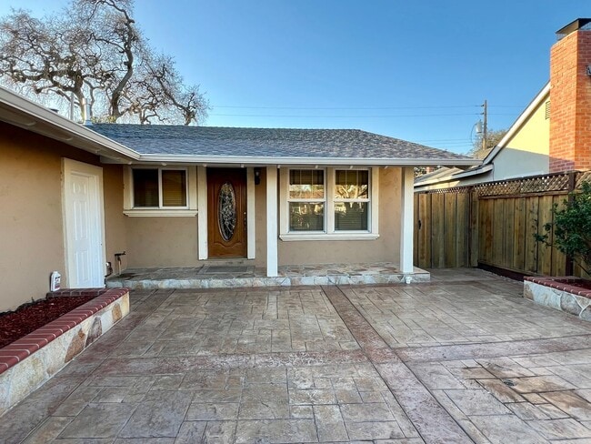 Building Photo - Beautifully remodeled one story house in Blossom Valley! $4700