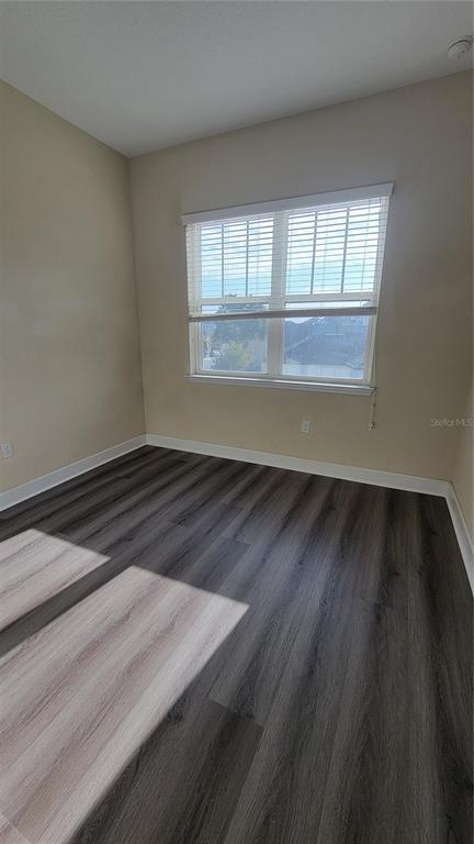 Building Photo - 13833 Benavente Ave