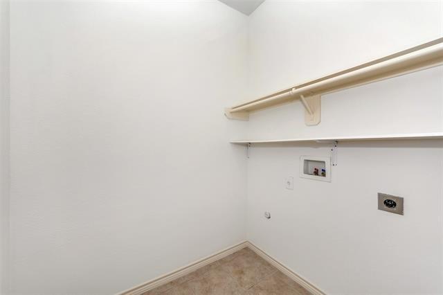 Building Photo - 10209 Fossil Valley Dr
