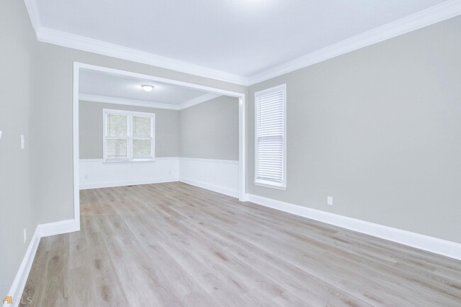 Building Photo - 2719 McCoy Ave